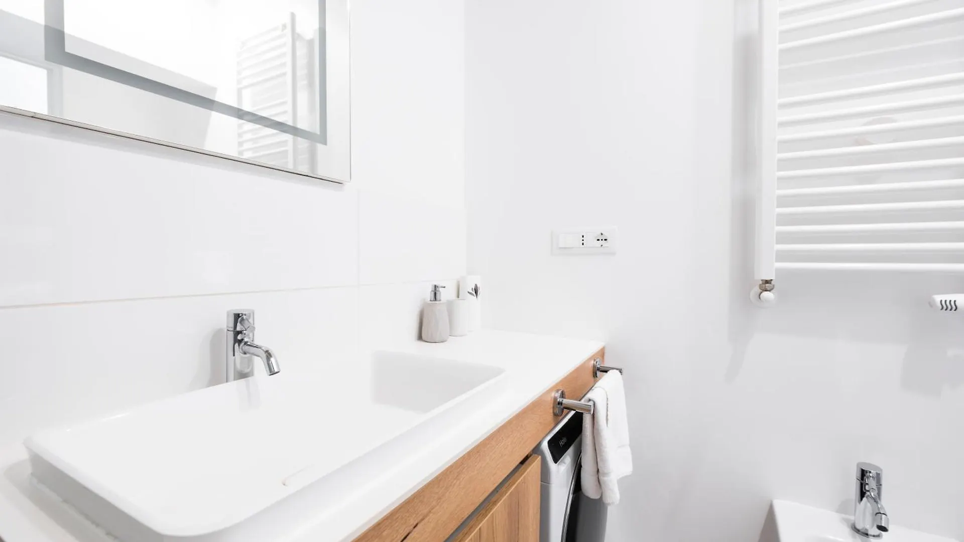 Charming Vatican Apartment With Balcony 6B Rome 0*,